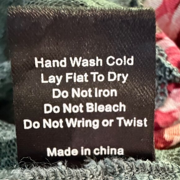 🆕POL Floral Lace Short Sleeve Tunic Green Size Small - Picture 12 of 12